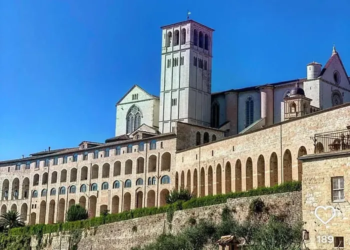 Hi Ostello Della Pace Assisi